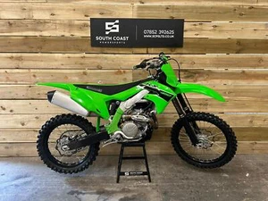 KAWASAKI KX 450 2023 MOTOCROSS BIKE ONLY 8 HOURS FROM NEW - Picture 1 of 9