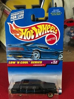 Hot Wheels #716 Low 'N Cool Series #4 1997 limusina adorno dorado tarjeta azul B543 Foto 1 de 4