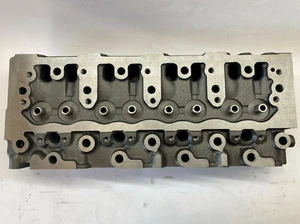 Zylinderkopf für Yanmar 4TNE84 | 4TNE88 ohne Ventile cylinder head valve - Picture 1 of 6