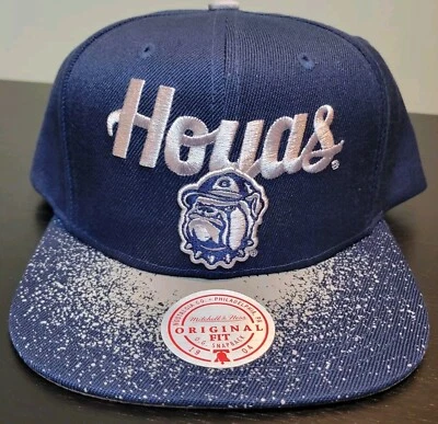 Sombrero Georgetown Hoyas Mitchell Ness NCAA Pintura en aerosol Snapback Gorra Azul Foto 1 de 4