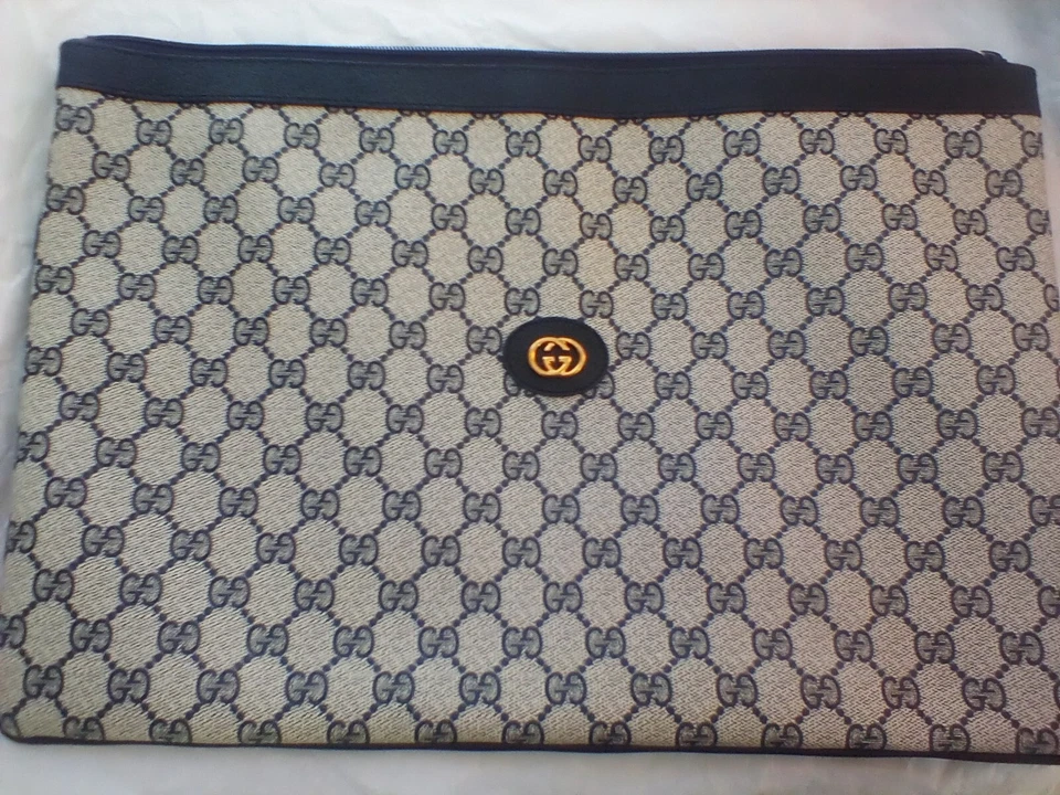 Authentic GUCCI PVC GG Interlock 16x11 ZipperEnvelope Doc Carry Case #0170980025 - Image 1 of 4