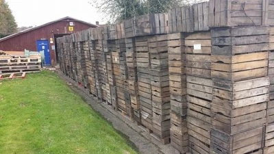 CLASSIC EUROPEAN OLD VINTAGE FRENCH WOODEN FARM APPLE CRATE BUSHELL BOX - Image 1 of 4