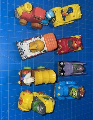 Lote De 8 Coches Sesame Street Playskool Burt Ernie Count Cookie Big Bird Oscar Foto 1 de 4