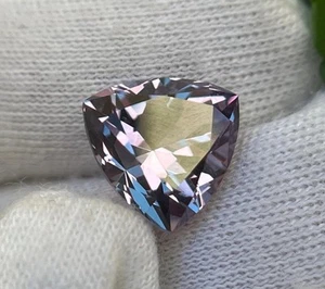 9 Ct+ Natural AA+ CERTIFIED Alexandrite Color Change Trillion Cut Loose Gemstone - Picture 1 of 5