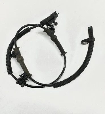 Sensor de velocidad de rueda ABS lado trasero izquierdo Dodge Durango 2011-2025 OEM 05154230AF Foto 1 de 4