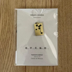 Chichu Art Museum Collaboration Traveler's Notebook Brass Charm Limited Edition - Bild 1 von 12