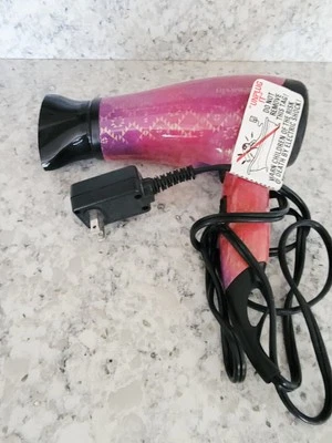 Secador de pelo mediano Remington D-3015 impresión suroeste descontinuado 125 voltios Foto 1 de 4