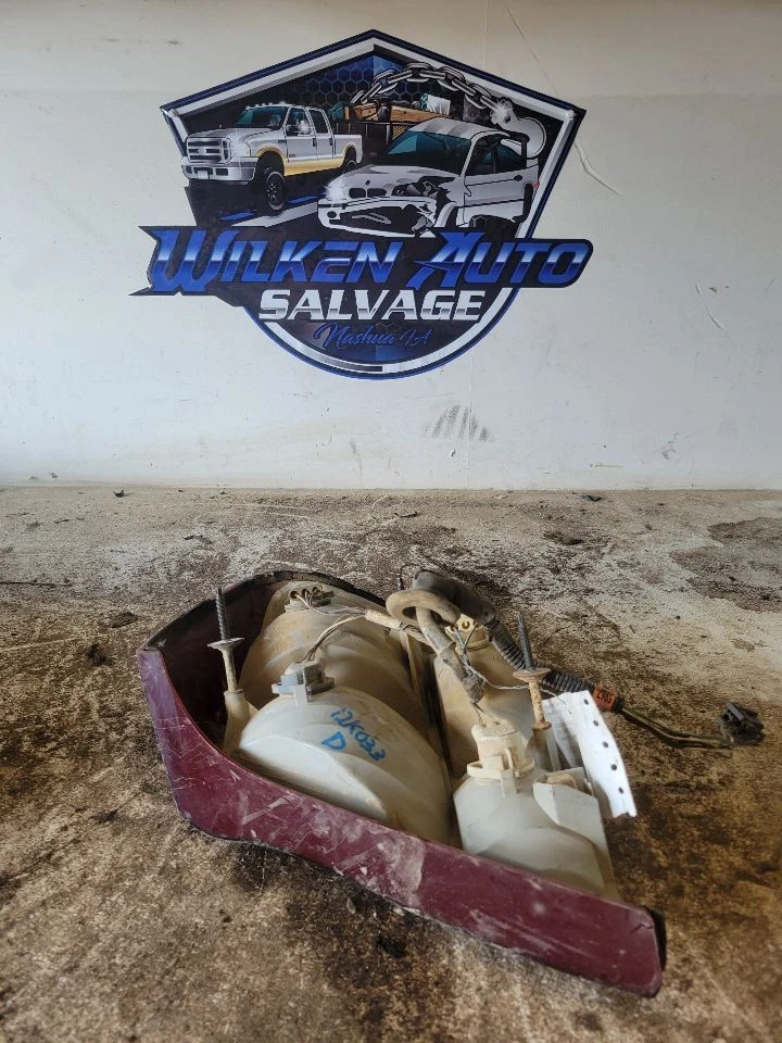 Cuarto de luz trasera izquierda del conductor montado en panel para 01-03 AURORA 786277 Foto 1 de 3