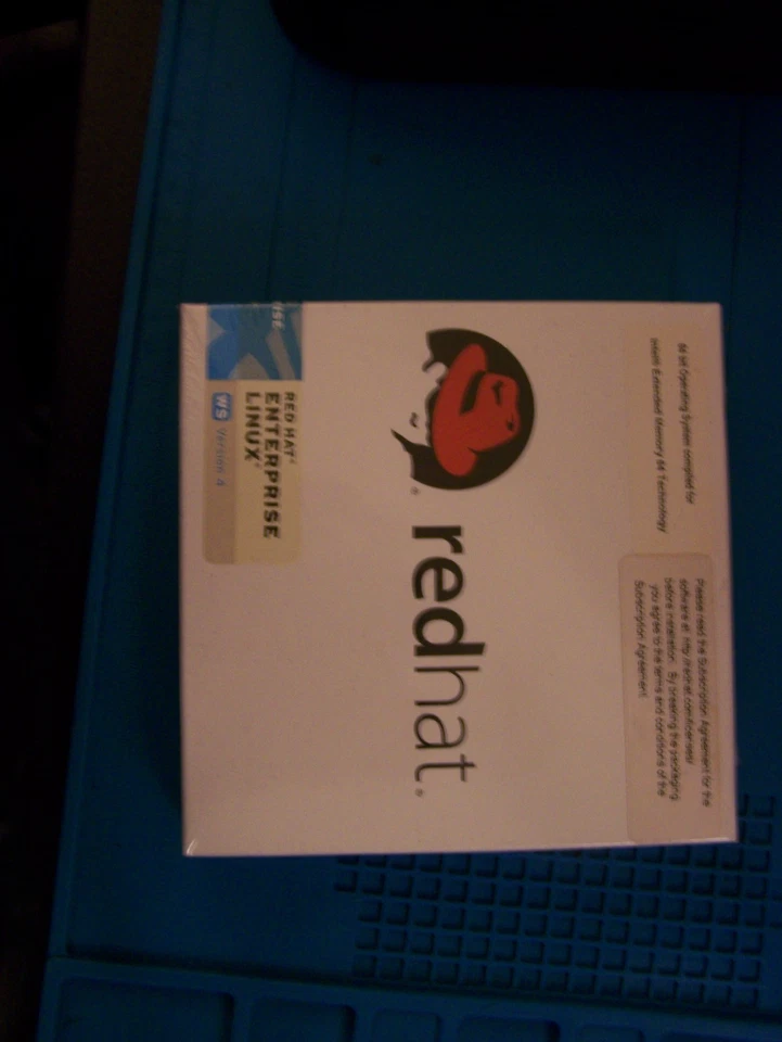 Red Hat Enterprise Linux WS Version 4, New, Sealed. - Image 1 of 1