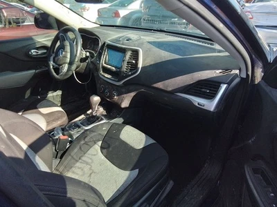 Bolsa de aire superior para tablero del pasajero delantero Jeep Cherokee 2014-2015 Foto 1 de 4