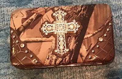 Cartera Realtree Camuflaje y Marrón Cruz Damas Estrás Cartera Nueva Foto 1 de 3