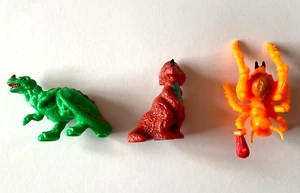Monster In My Pocket 3x Figures Ceratosaurus, Monoclonius & Cave Cricket S5 & 6 - Picture 1 of 10