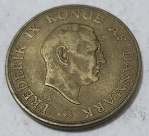 DENMARK ๐ฉ๐ฐ TWO (2) KRONER COIN 1952 (KING FREDERICK IX) - Picture 1 of 2