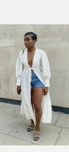 Zara White Embroidered Tunic Size M Bloggers Fave New - Picture 1 of 6