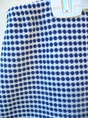 MINIFALDA VINTAGE AÑOS 80 TEXTURIZADA EN RELIEVE BLANCO AZUL PUNTO GEOMÉTRICO CÍRCULOS 3D XL L Foto 1 de 4