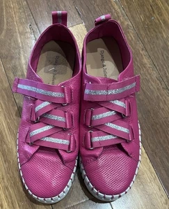 Django And Juliette- Size 38- Fuchsia/pink Leather Colour With Hook And Loop - Picture 1 of 5