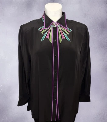 Blusa BOB MACKIE Usable Arte SEDA 2x Negra con Lazo Multicolor Bordado Foto 1 de 4