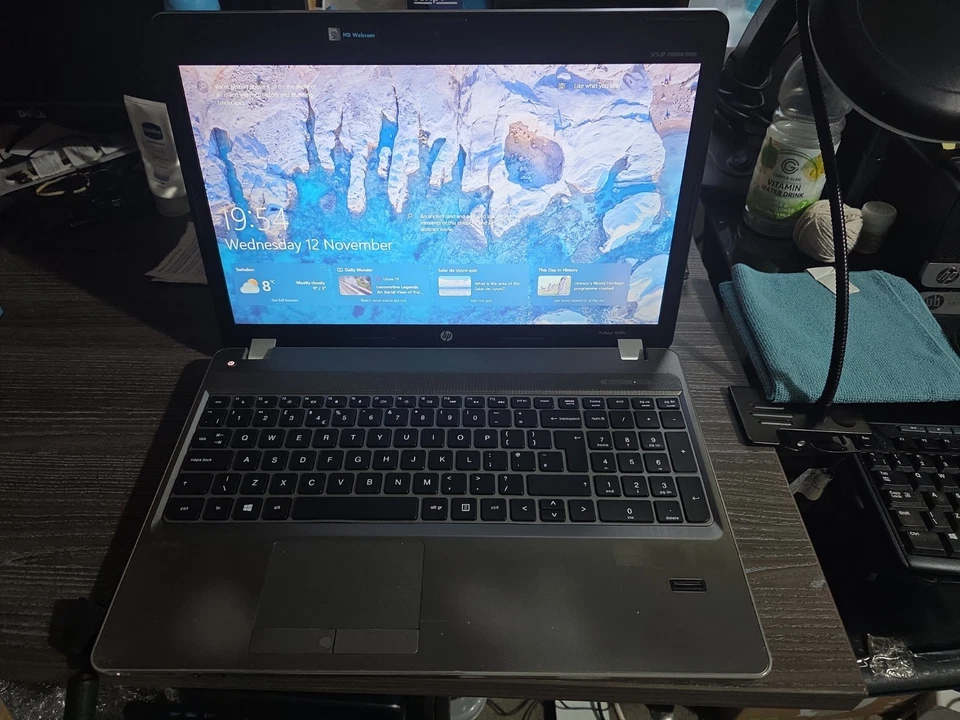 HP Probook 4530S, i3-2350m, 2.10ghz, 4GB RAM, 500GB HDD, 15.6", WINDOWS 10 - Image 1 of 4