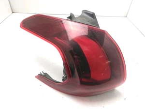 ACHTERLICHT LINKS Peugeot 2008 (CU) 2016 9826730480 - Bild 1 von 4