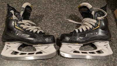 Bauer Supreme 2s 曲棍球溜冰鞋 4.5 D — 第 1/4 张图片
