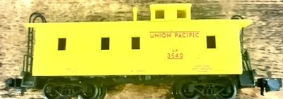 N Scale Kadee 34' Caboose Union Pacific yellow 50100 3540 - Image 1 of 4