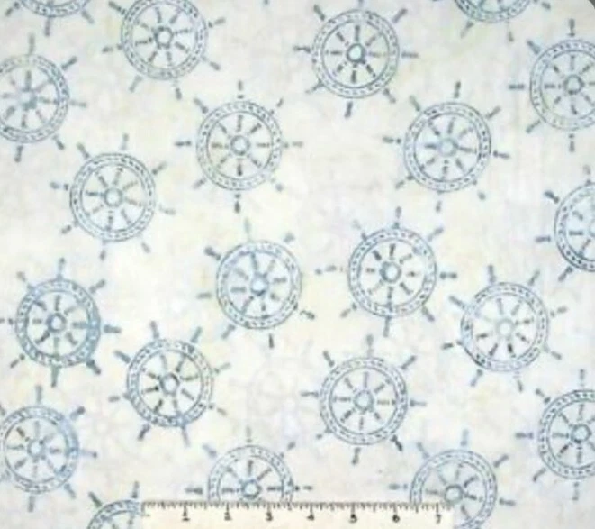 1 jarda de roda de navio Batik por Timeless Treasures azul náutico/cinza em creme  - Imagem 1 de 1