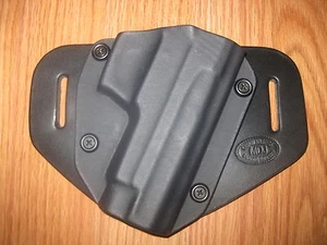 OWB Kydex/Leather Hybrid Holster with adjustable retention for Sig Sauer  - Picture 1 of 8