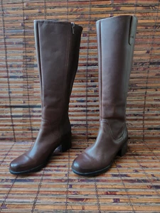 CLARKS COLLECTION BROWN LEATHER RIDING STYLE BOOTS Women's US Size 7.5 EU 38 - Picture 1 of 12