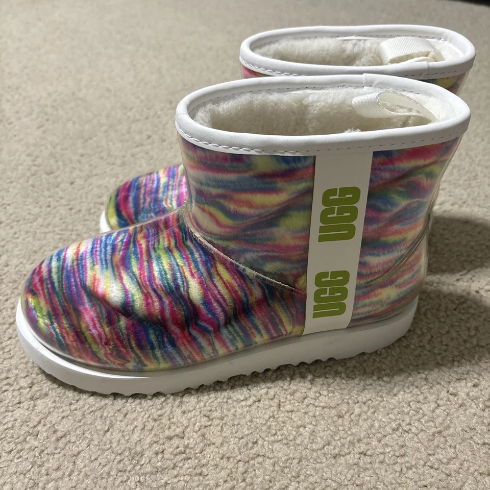 Talla 5 UGG 1128051K Mujer Clásica Transparente Mini Pixelado Bota Lana Forrada Nueva Sin Caja Foto 1 de 4