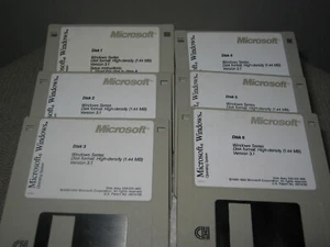Six 3.5" Floppy Disk Microsoft Windows Operating Sys Window Series Software 1992 - Picture 1 of 1