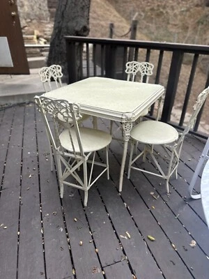 Antiguo Juego de Jardín COMPLETO de Hierro (Mesa +4 Sillas) Art Nouveau Increíble Estado Foto 1 de 4