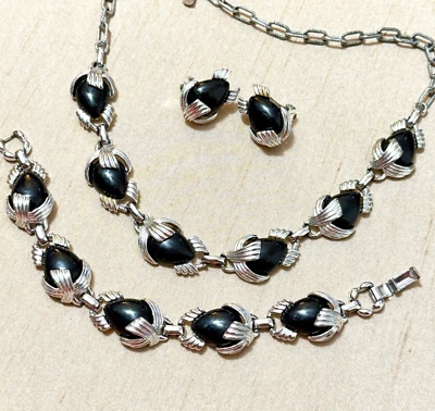 Juego de joyas vintage Emmons en tono negro y plata - pulsera, pendientes, collar Foto 1 de 4