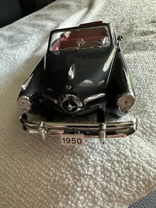 Danbury Mint 1950 Studebaker Champion  Convertible 1/24 Scale - Picture 1 of 16