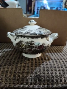 Johnson Bros MADE IN ENGLAND Friendly Village Covered Sugar Bowl w Lid (CHIPPED) - Picture 1 of 13