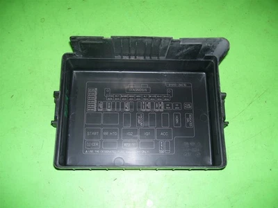 2013 Hyundai Genesis Coupe 2.0T Turbo Automatic FUSE RELAY COVER LID oem - Image 1 of 4