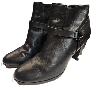 Cole Haan Calixta Cuero Negro Arnés Vestido Botines Botas Mujer Talla 7 - Imagen 1 de 12