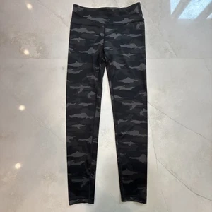 Athleta Girl High Rise Camo Leggings XXL 16 Gray Black Printed Chit Chat Tight - Picture 1 of 9