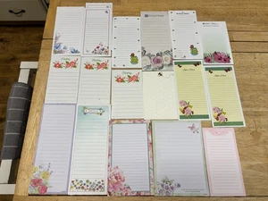 Charity Notizblöcke - 18 Stück - Blumenmuster - verschiedene Formen & Größen - Bild 1 von 7