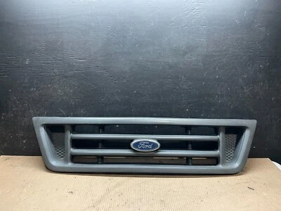 2003 to 2007 Ford Econoline E150 E250 E350 Front Grille Grille J3527 OEM DG - Image 1 of 4