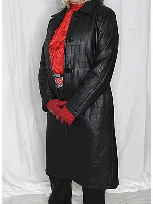 Gabardina de cuero para mujer negra acolchada pequeña cuero real vintage años 90 Y2K rara Foto 1 de 4