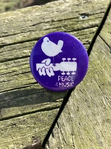 Vintage 1969 WOODSTOCK Peace & Music Festival pin original button badge NY 1.5" - Picture 1 of 3