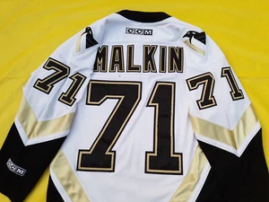 small mens Evgeni Malkin Pittsburgh Penguins Jersey white retro CCM  vegas gold - Picture 1 of 24