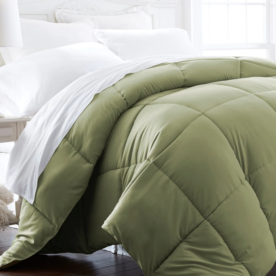 Home Collection Down Alternative Comforter Sage Queen Size