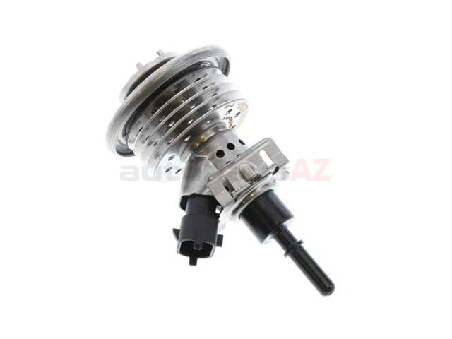 Boquilla de inyección de fluido de emisiones diésel BOSCH 3C0131113C para VW Volkswagen Passat Foto 1 de 1