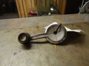 75 TOWN & COUNTRY FRONT WINDOW CRANK 15311