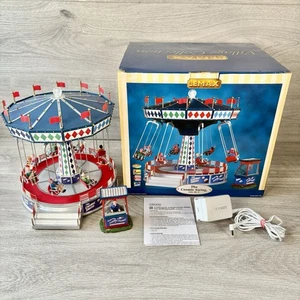 Colección Lemax Cosmic Swing Village Raro Retirado Trabajo En Caja Paseo en Recinto Ferial - Imagen 1 de 24