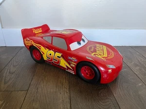 Disney Cars extra groß Lightning McQueen Rennwagen Fahrzeug Spielzeug rot 20 Zoll Rarität - Bild 1 von 9