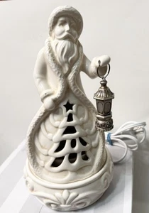 Scentsy Old World Santa Wax Warmer Christmas Decoration Tree Works! Heats - Picture 1 of 12