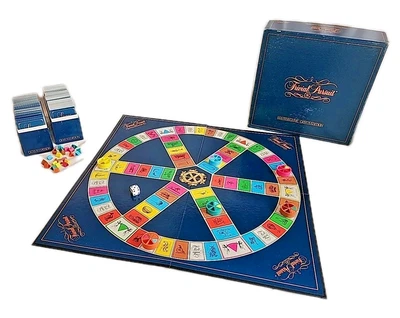Trivial Pursuit: Genus Edition (1981) Board Game - Image 1 of 4