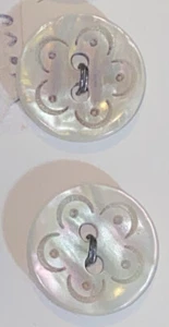 Vintage Le Bouton White - Round Flower Buttons - 5/8” - Picture 1 of 3